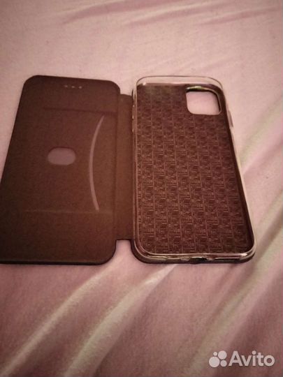 Телефоны и чехлы