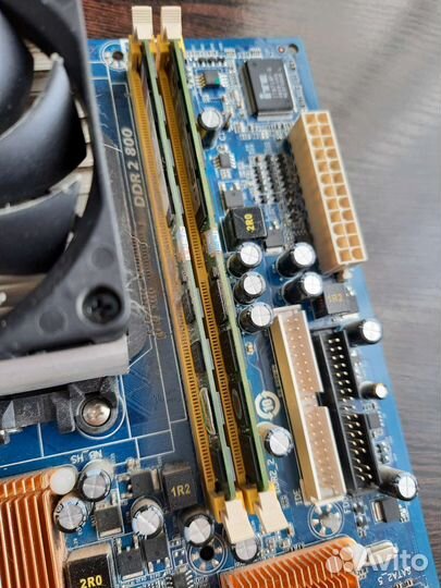 Материнская плата