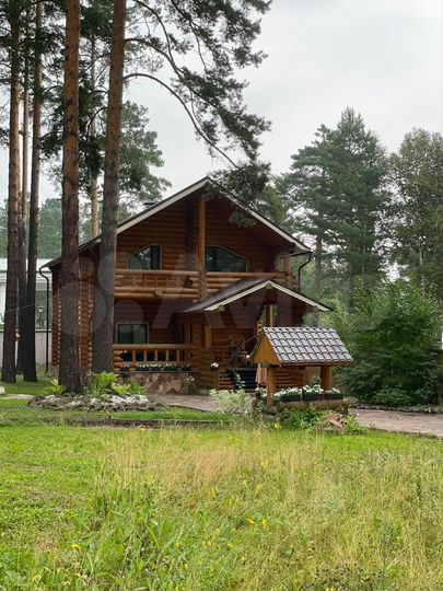 Коттедж 200 м² на участке 27 сот.