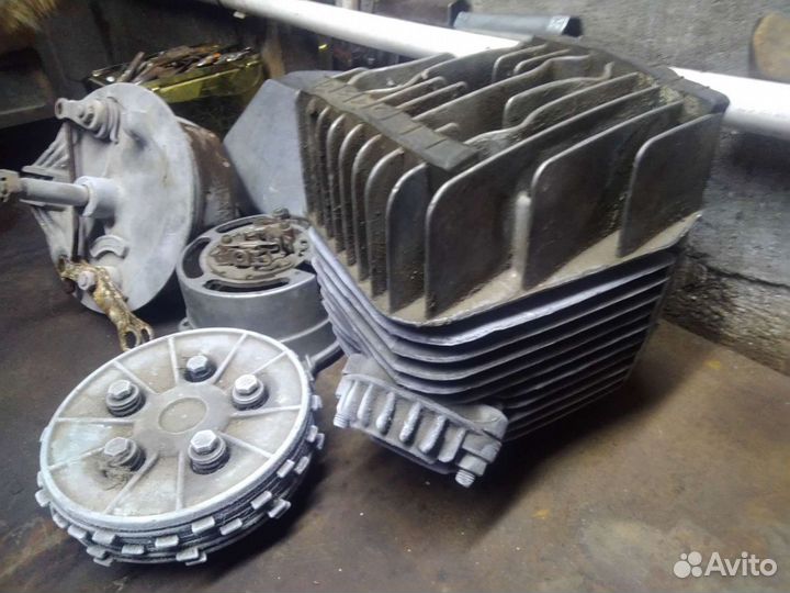 Запчасти на Яву 350