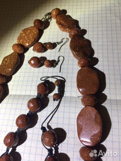 Ожерелье под горло, кораллы