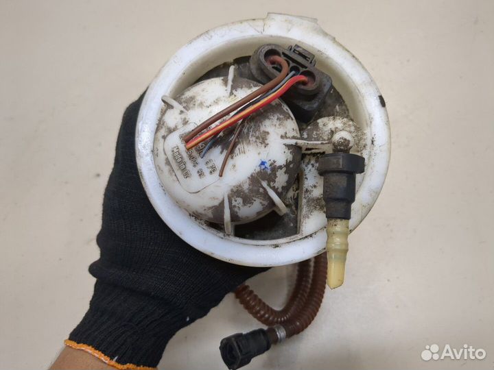 Насос топливный электрический Volkswagen Touareg