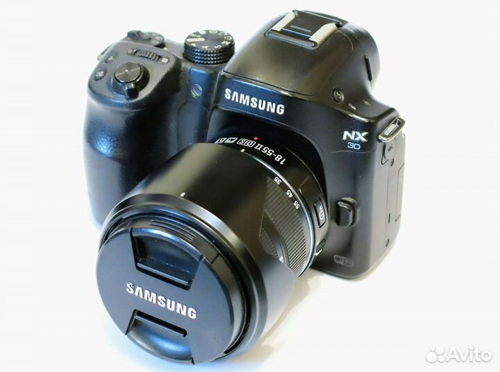 Samsung NX-30 Kit