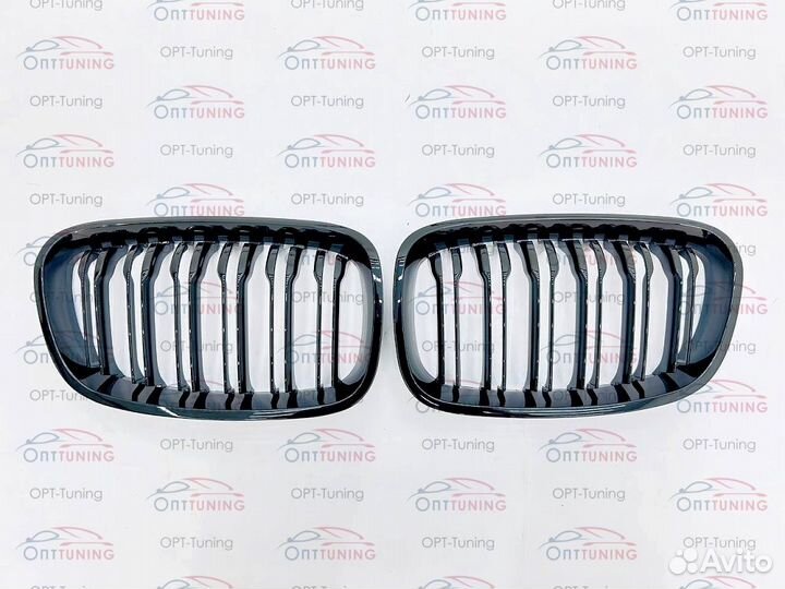 Решетка на BMW 1 F20 в стиле M1 черная