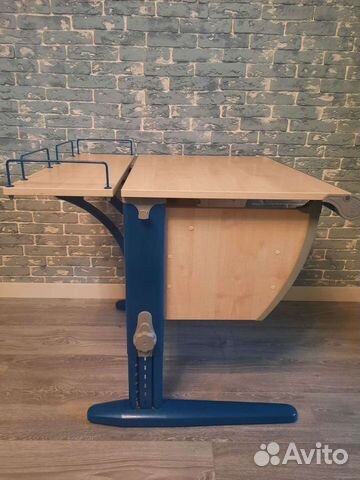 Письменный стол для школьника бу купить в Екатеринбурге | Товары для ...