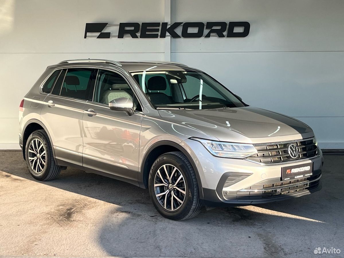 Volkswagen Tiguan 2.0 AMT, 2020, 182 000 км