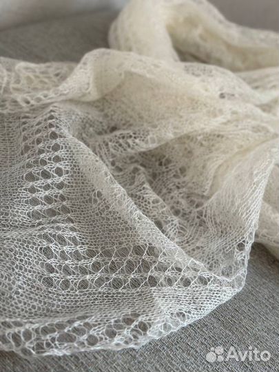 Шарфы и палантины пуховые ручной работы