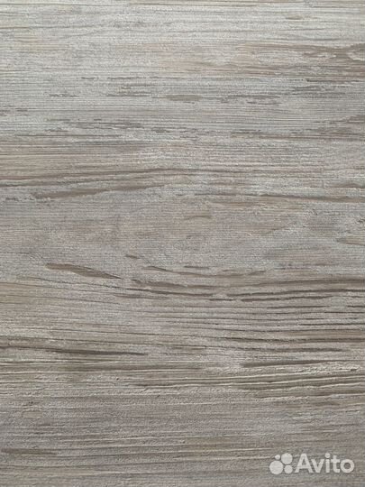 Кухонный стол