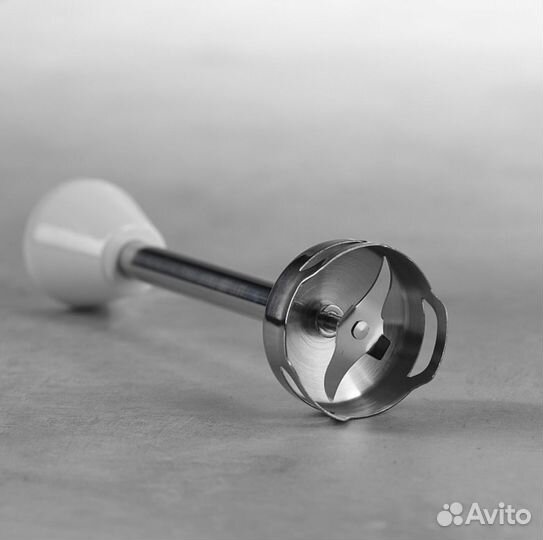 Погружной блендер Scarlett