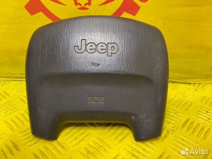 Подушка безопасности в руль Jeep Grand Cherokee