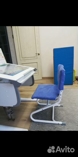 Растущая парта и стул Дэми