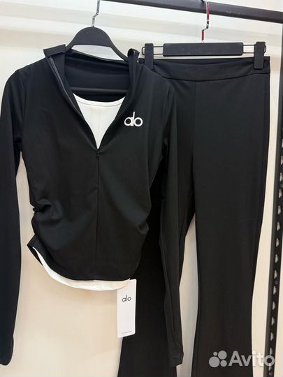 Костюм Alo женский 2 цвета