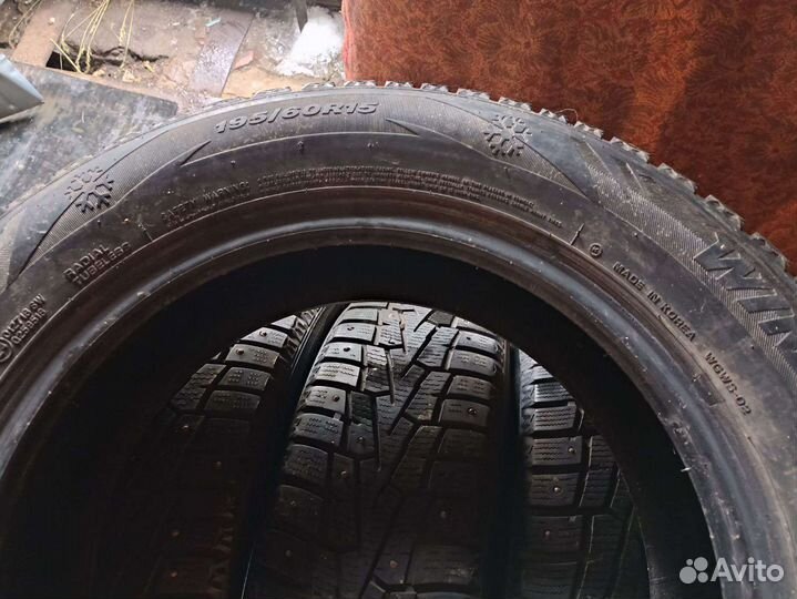 Roadstone Winguard 19.5/60 R15