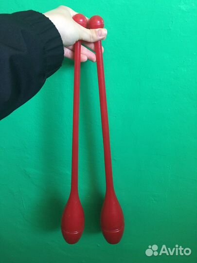 Булавы гимнастические