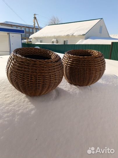 Кашпо из ротанга