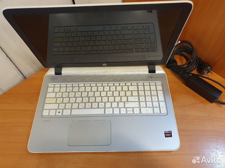 HP Pavilion 15-p107nr