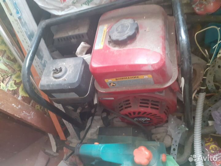 Продам мотопомпу
