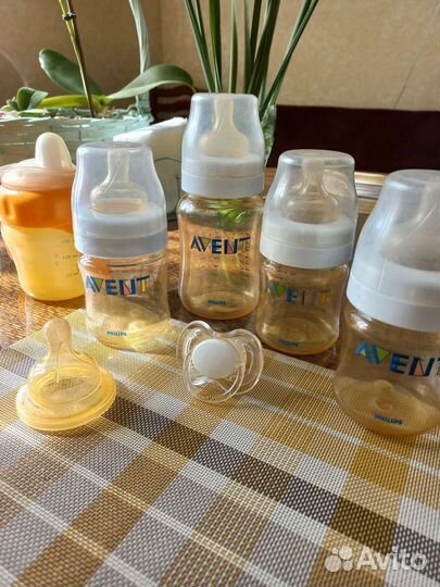 Бутылочки Avent
