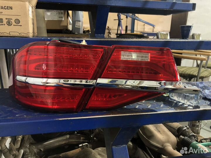 Задние фонари на Камри