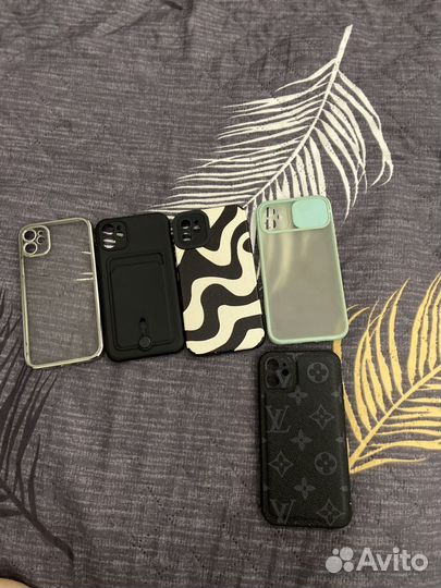 Чехол на iPhone 11