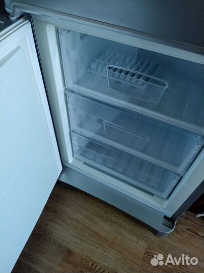 Холодильник