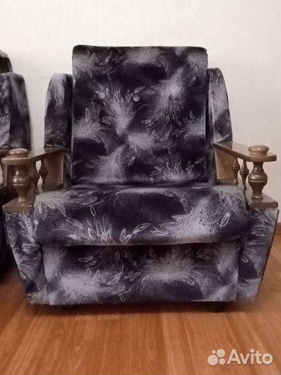 Диван и 2 кресла
