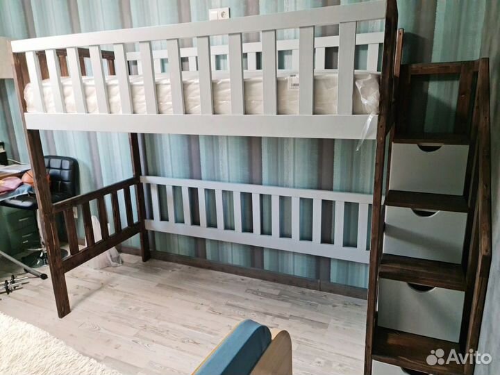 Двухъярусная кровать на заказ