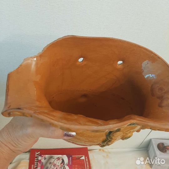 Керамическое настенное кашпо