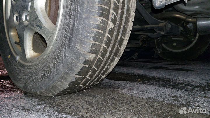 Bridgestone 738V 185/70 R14