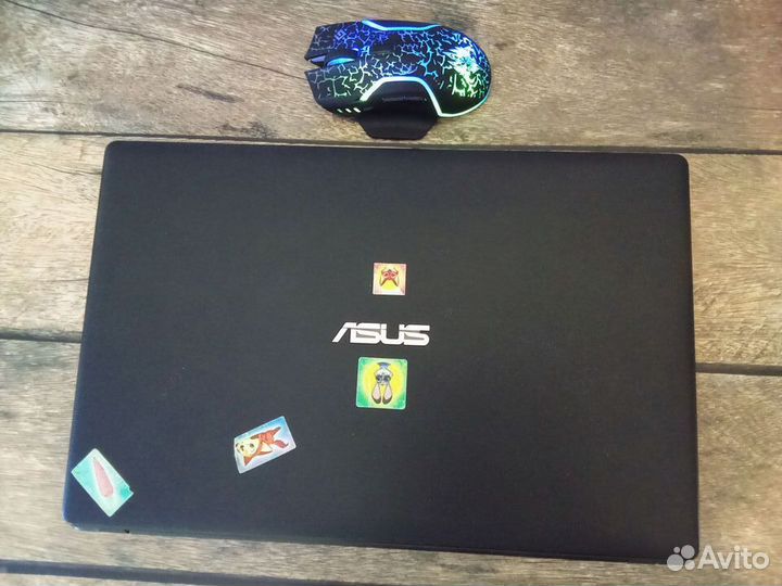 Ноутбук мощный Asus 4 ядра, 8gb / 320gb