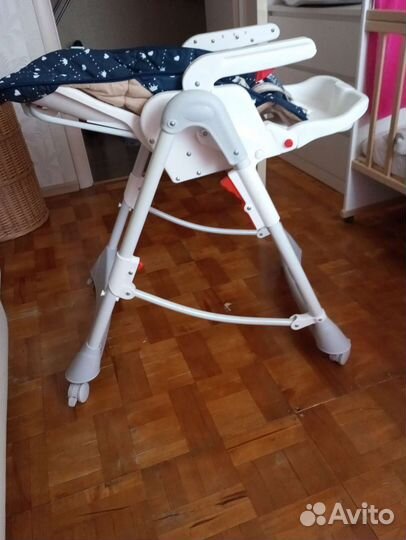 Стульчик для кормления