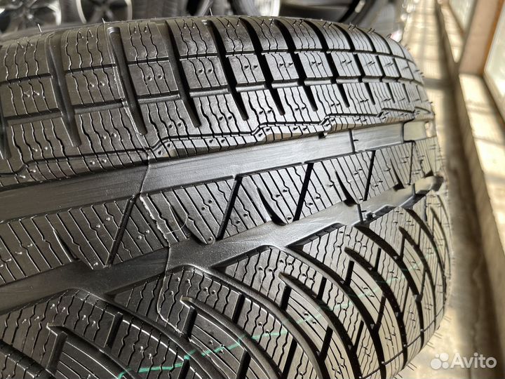 Michelin Pilot Alpin PA4 245/35 R19 93W