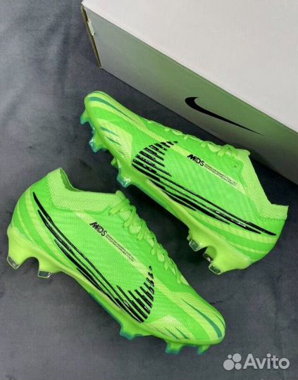 Футбольные бутсы Nike air zoom