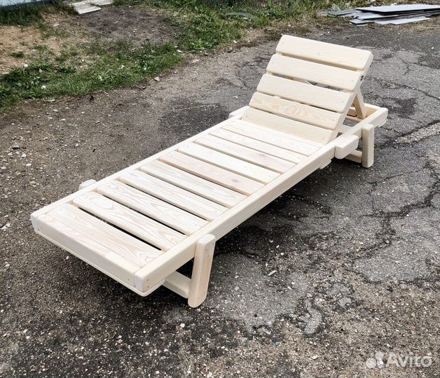 Шезлонг из дерева