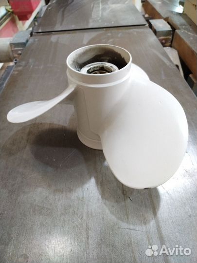 Винт на ямаху 40-50