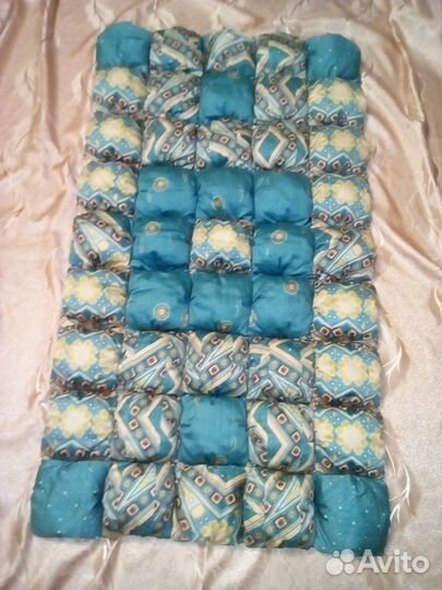 Новое покрывало-бомбон детское и бортики