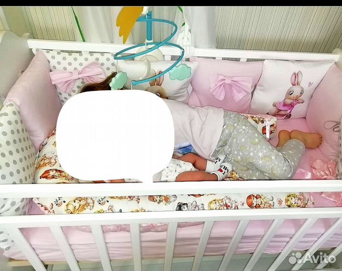 Бортики в кроватку для девочки