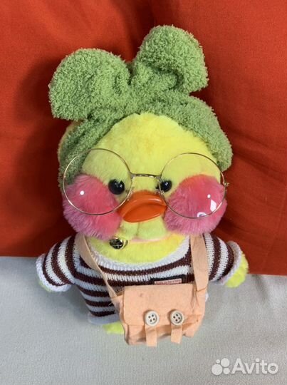 Уточка игрушка