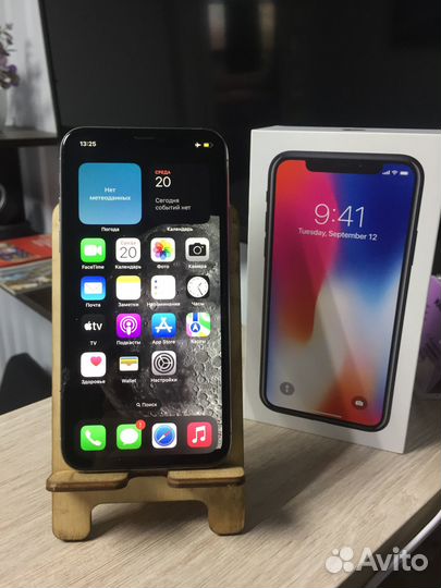 iPhone X, 64 ГБ