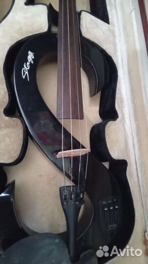 Электронная скрипка фирмы Stagg