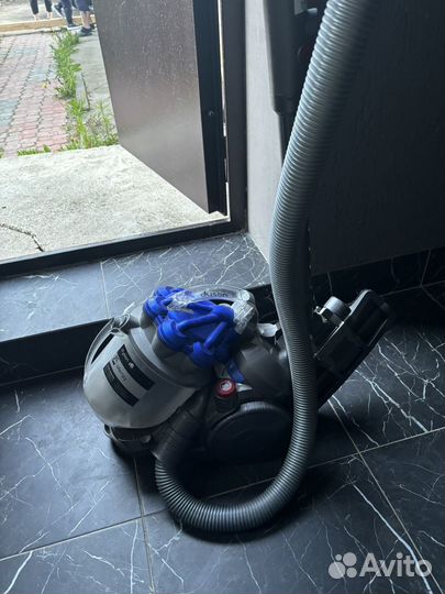 Пылесос Dyson dc 29 allergy