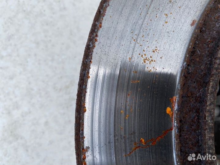 Тормозной диск задний Mercedes-Benz E W211