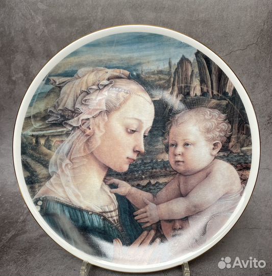 Тарелка декоративная Мадонна