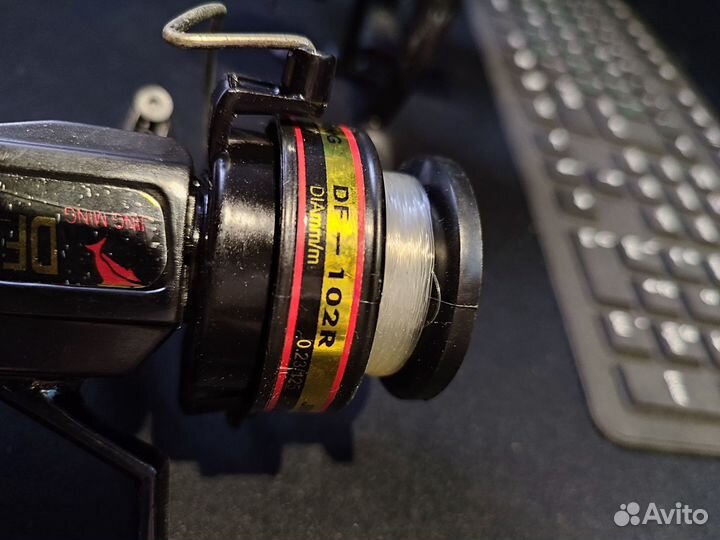 Катушка рыболовная безынерционная df 102r