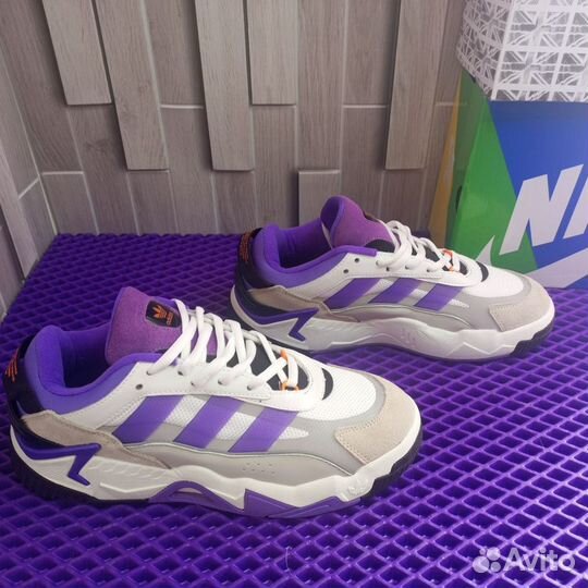 Кроссовки adidas