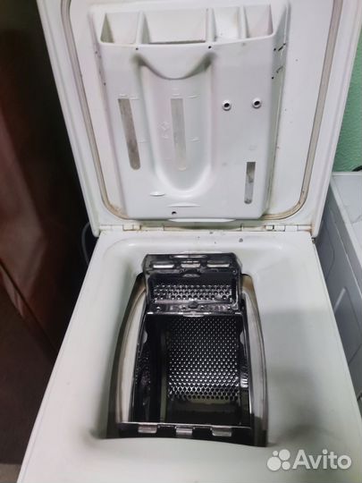 Стиральная машина Zanussi ZWT 385