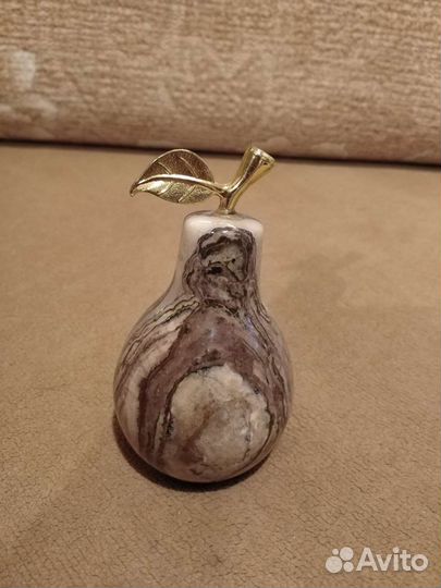 Статуэтки из натурального камня