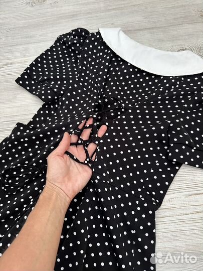 Платья для девушек S