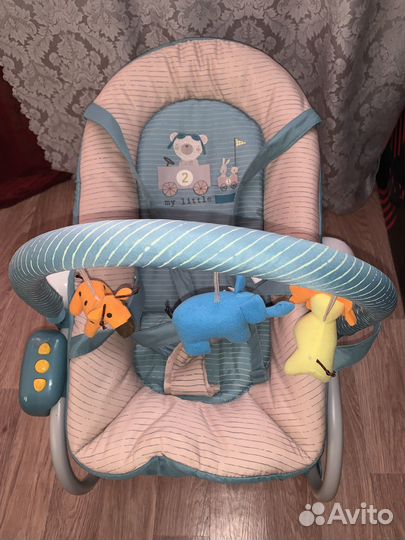 Шезлонг для новорожденного