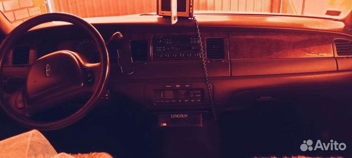 Продам лимузин запчасти